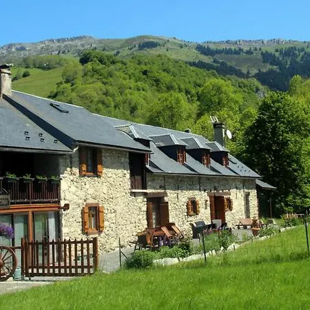 La Boucle De L'adour D'hotes Πανσιόν Campan